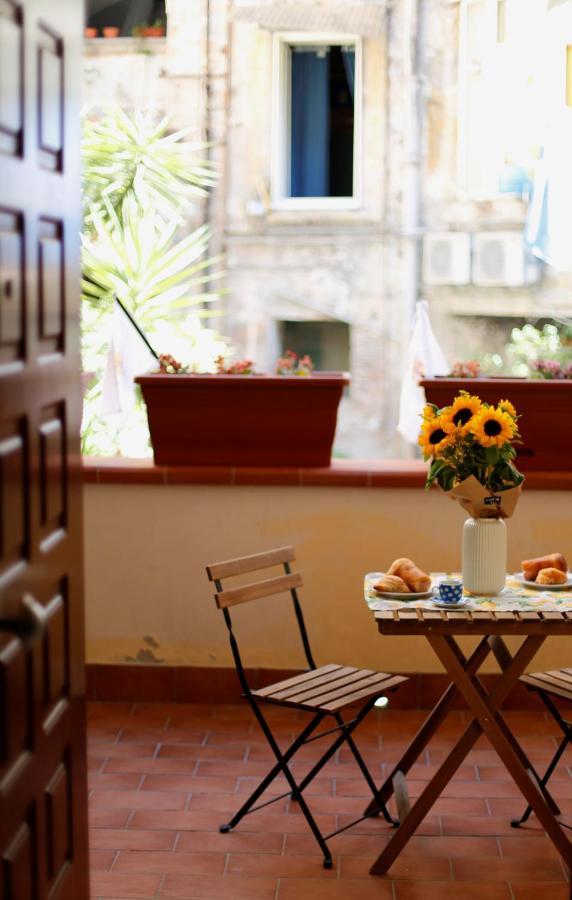 San Gregorio Apartment เนเปิลส์ ภายนอก รูปภาพ