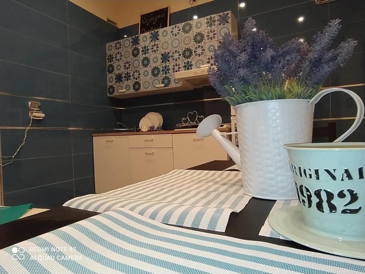 San Gregorio Apartment เนเปิลส์ ภายนอก รูปภาพ